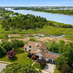 Canal House|6 BR|Sleeps 16 |Water View|Game Room|Gym