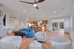 Beach Therapy - Pool, Game Room, Water Views,100 yards-Beach, Putting Green-Sleeps 17 - Image 4