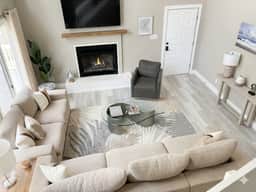 Chalet By The Bay - Sleeps 12 - Image 2