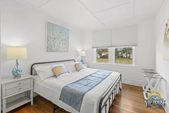 Cape May Island Hideaway with pool - Sleeps 15 - Image 4