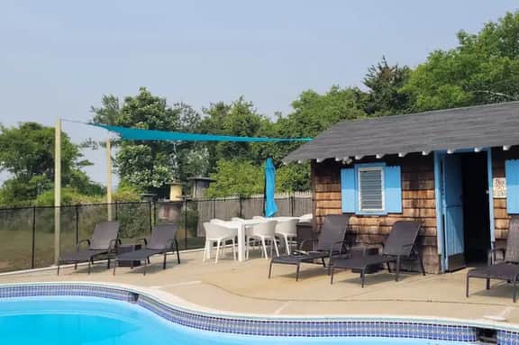 Cape May Island Hideaway with pool - Sleeps 15 - Image 5